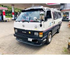 Toyota Hiace LH61 - 1990