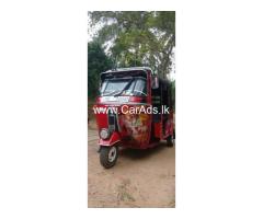 Bajaj RE - 2012