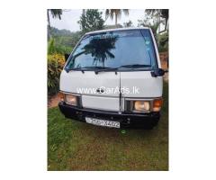 Nissan Vanette - 1993
