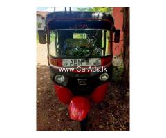Bajaj RE - 2016