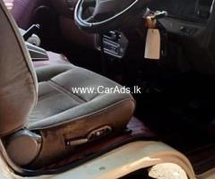 Nissan Homy 1986